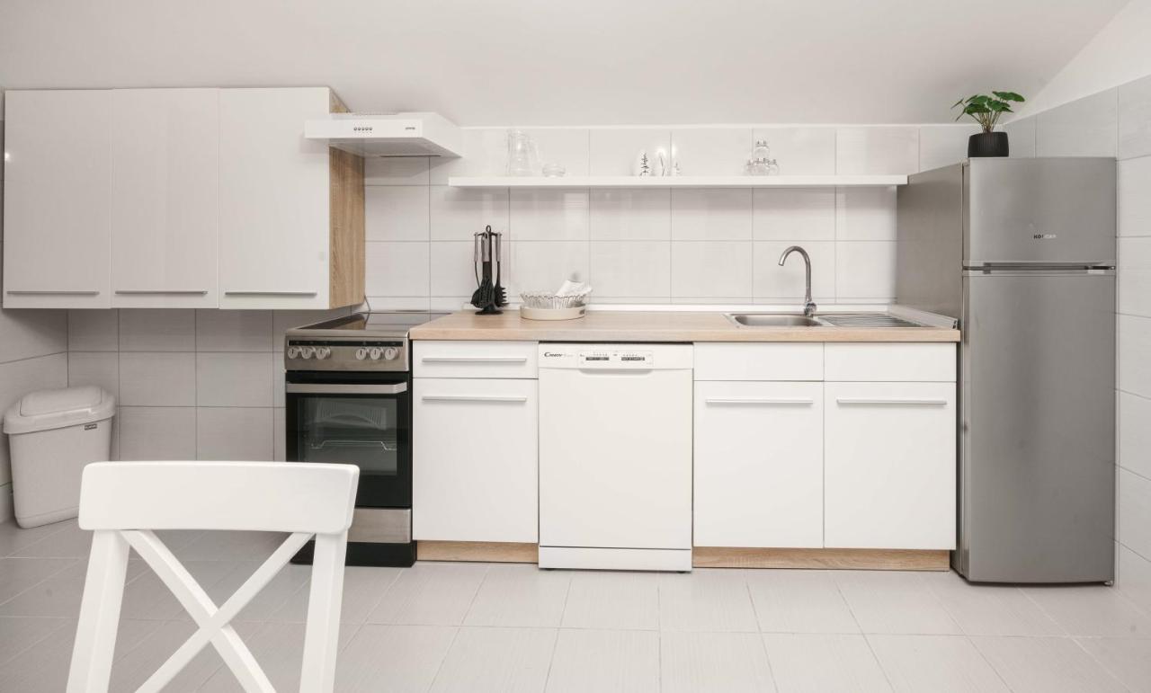 Vila Ms2 Apartment Tribunj  Luaran gambar