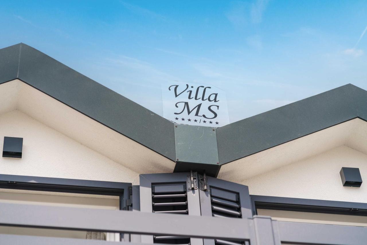 Vila Ms2 Apartment Tribunj  Luaran gambar